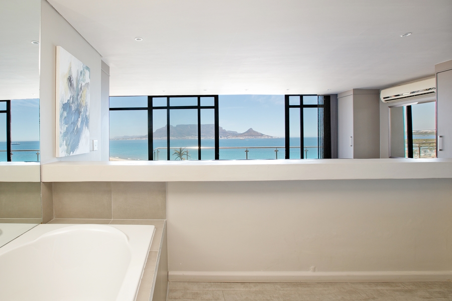 4 Bedroom Property for Sale in Waves Edge Western Cape